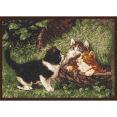 07.001 Котята в корзине